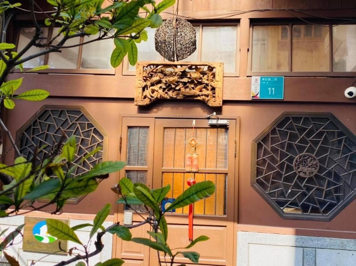 捉鳳凰 台南百年老宅包棟導覽民宿系列catchphoenix Centennial Guesthouse ภายนอก รูปภาพ