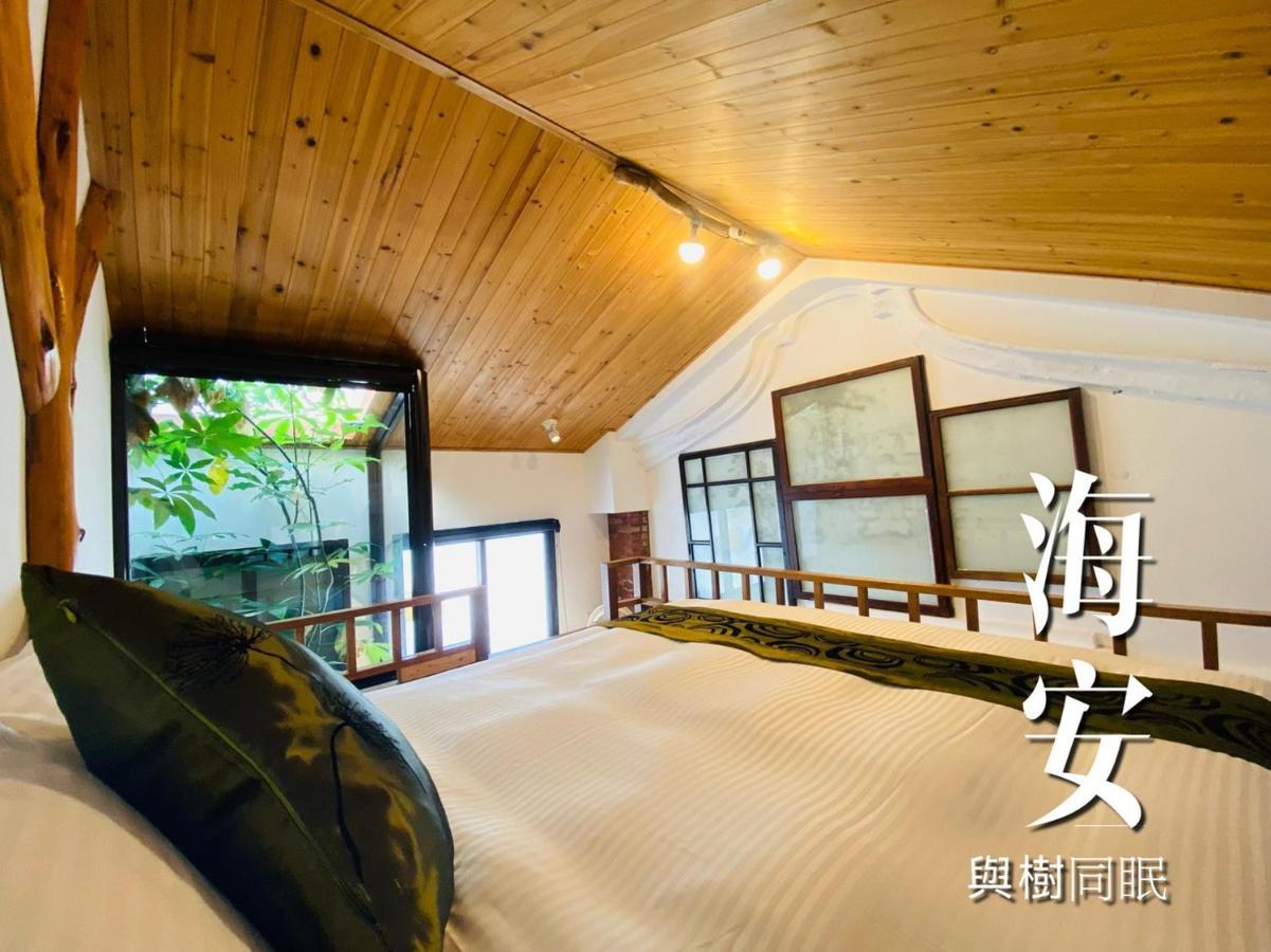 捉鳳凰 台南百年老宅包棟導覽民宿系列catchphoenix Centennial Guesthouse ภายนอก รูปภาพ