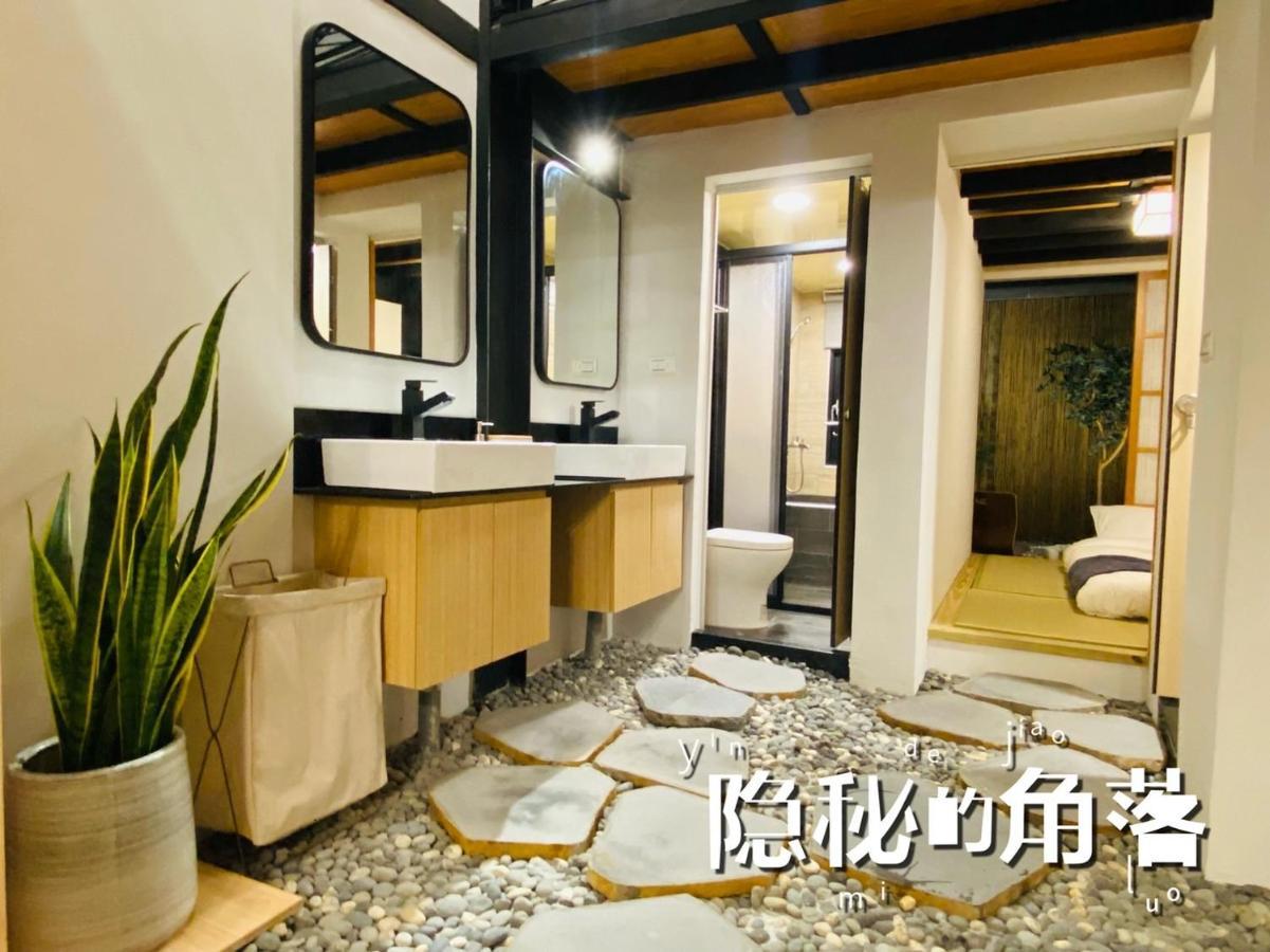 捉鳳凰 台南百年老宅包棟導覽民宿系列catchphoenix Centennial Guesthouse ภายนอก รูปภาพ